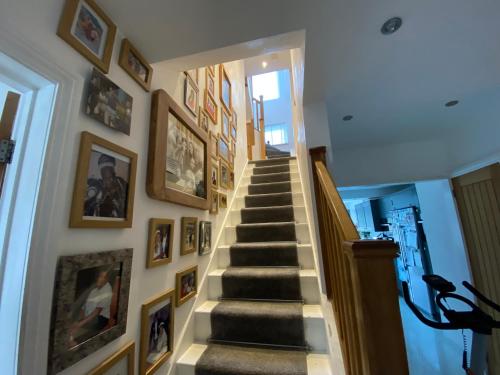 Modern Room in Cardiff, Wales in Fairwater