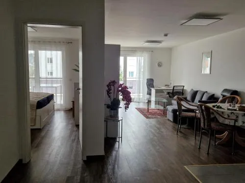 Ama - viel Platz, großer Balkon, barrierearm in Bad Kissingen, Deutschland