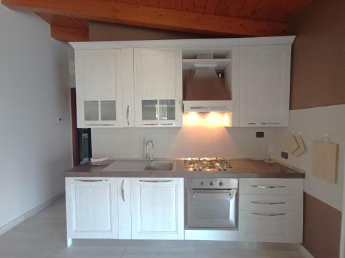 Létesítmények, Terrazza vista mozzafiato lago Como in Dorio