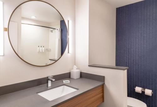 Fairfield by Marriott Inn & Suites Detroit Taylor - image 5