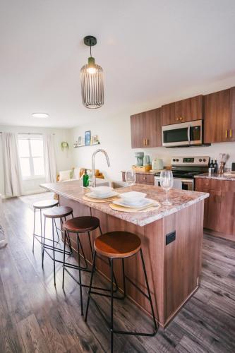 Cozy & Stylish Laneway suite, Regina (zdjęcie 8)