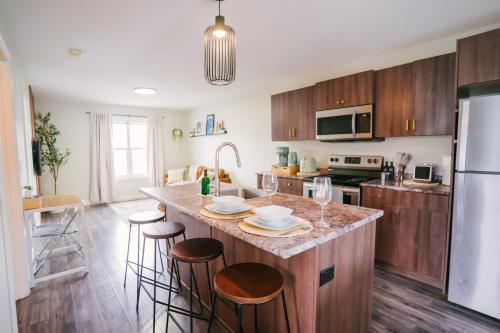 Cozy & Stylish Laneway suite, Regina (zdjęcie 9)
