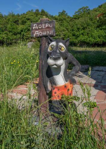 Kamp house in Ratisevina