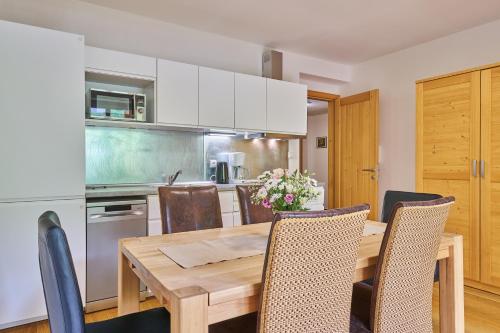 共用Lounge/電視區, 科瓦爾納公寓式酒店 (Aparthotel Kovarna Residence) in 派克波特斯耐茲庫