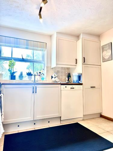 Comfy private room in shared house in Milton