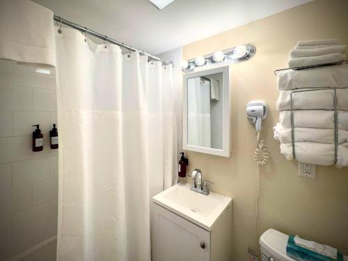 The Copley House - image 8