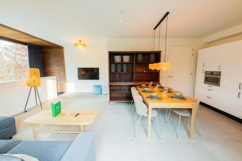 Upscale 90m2 Two Bedroom Apartment - KS8B