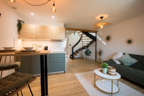 L'Exotique Baignoire Double Cozy Duplex in 阿戈諾市中心