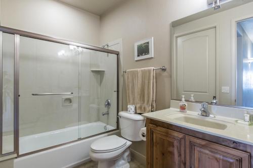 2012 LP PS4, Private Balcony with Beautiful Mountain Views, and Great Clubhouse Amenities, St. George (fotografie 4)