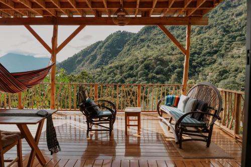 Casa Awänímä - Ecological Wellness Sanctuary (Casa Awanima - Ecological Wellness Sanctuary) in Tzununa