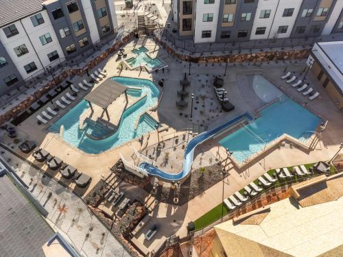 Coral Springs Getaway - Outdoor and Indoor Heated Pool - Close to Zion National Park