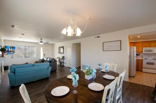 704 Main level 3 bd Unit in Las Palmas, Shared Pool and Hot Tub, Great Clubhouse Amenities, Saint George (photo 7)