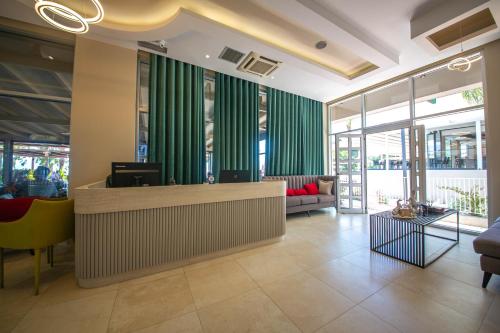 Hotel Royal - image 14