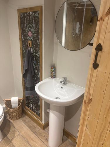 The Nest at Riverside Cottage in 鄧克斯韋爾