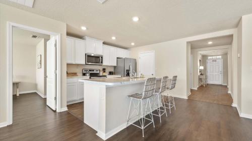 The Robins Nest - 3 BDR 15 Min to Downtown in Vermont Heights (FL)