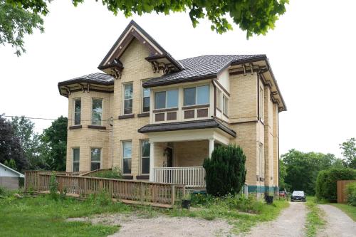 Comic House with Climbing Wall & Themes, Chesley (Foto 5)