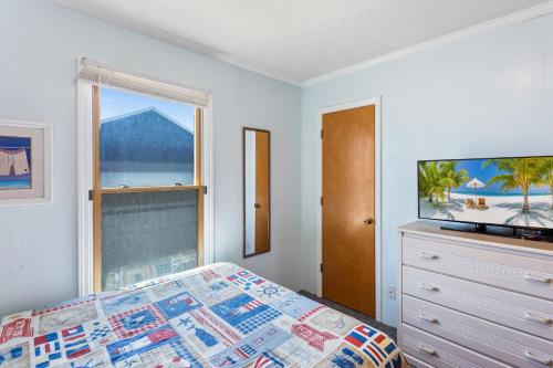 7150 - Almost South I - image 14