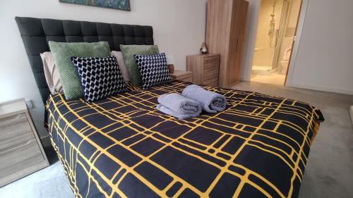 Bee Halo - Work N Relax 500Mbps WiFi, Netflix, City Centre, Paid Private Parking , Balcony and Memory Foam Beds, Manchester (fotografie 6)