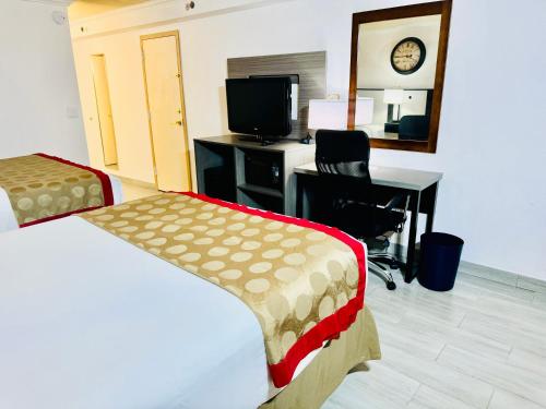 Ramada by Wyndham Birmingham Airport in Birmingham, USA