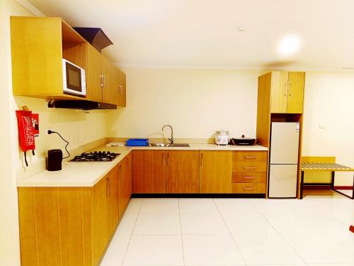 グランドイースタン ホテル (Grand Eastern Hotel) in ランバサ