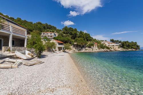 Seaside secluded apartments Cove Torac Hvar - 4875 - image 11