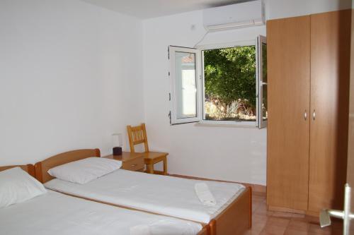 Apartments by the sea Cove Vela Prapratna (Peljesac) - 4515 - image 12