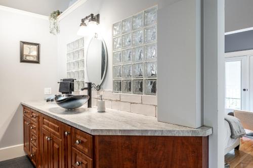 Glyn Rhosyn Balcony Riverview in สแตรตฟอร์ด