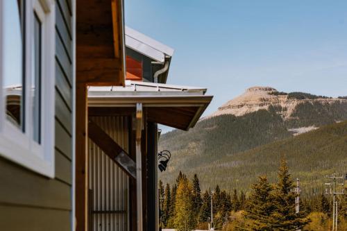 Adventure Knap Shack in Nordegg (AB)