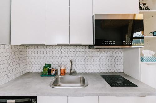 Roamer's Nook in Nordegg (AB)