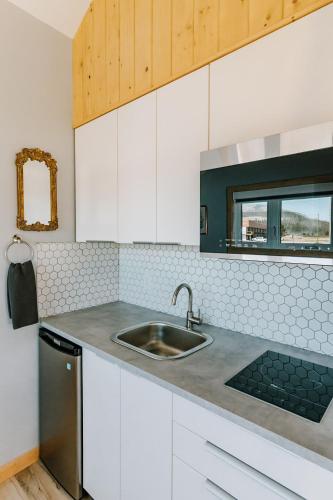 Roamer's Nook in Nordegg (AB)