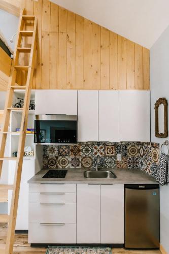 Trailhead Tuck-inn in Nordegg (AB)