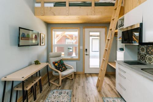 Trailhead Tuck-inn in Nordegg (AB)