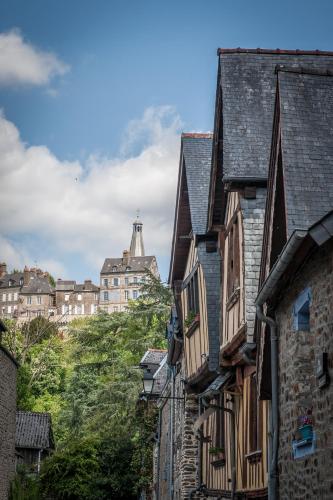 photo chambre Hôtel particulier Le Mercier de Montigny -Une nuit sur les remparts-