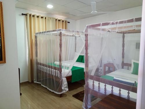 Sandhara Home Stay in Tangalle