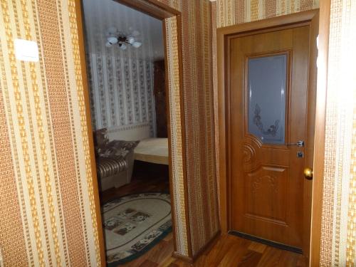 Apartment on Vavilova d. 94 - main image