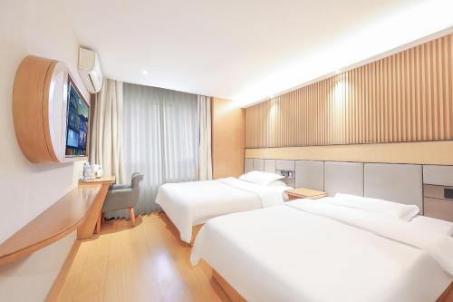 Exterior view, Super 8 Hotel in Mentougou District