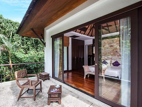 Nirano Villa 12 Nirano Villa 12