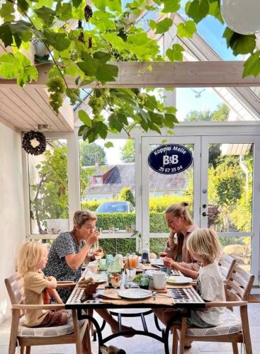 Food and beverages, Koppes Mølle B&B - naturnær overnatning in Borup