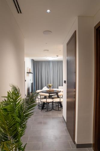 Lux Sobha Hartland 1 BR with 5 Star Resort Amenities, Dubai (Foto 9)