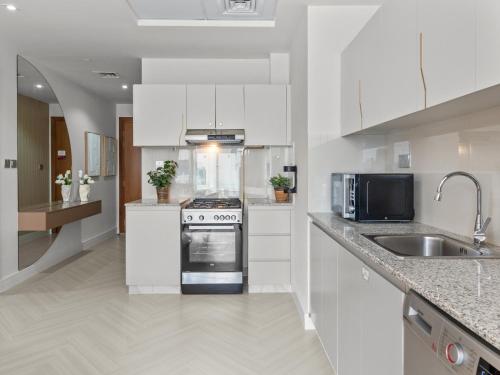 Cozy Retreat 1Bedroom on the Business Bay Canal by Suiteable Interiors, Dubai (foto 6)