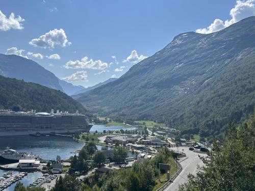 Hellesylt Hostel in เฮลซิลท์