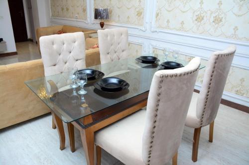 2 BR city view Apartment with AC WiFi TV and more in Dera Ghazi Khan
