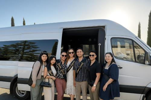 Royal Rider Bus rental Dubai, Dubaj (zdjęcie 2)