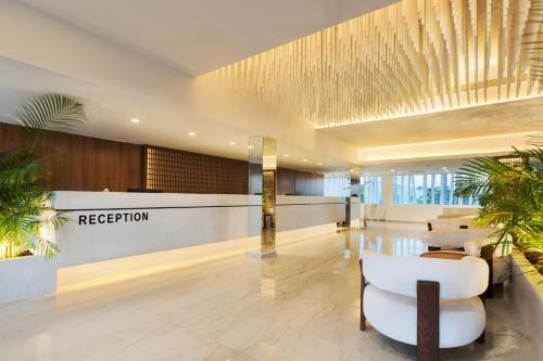 So White Club Resort - image 13