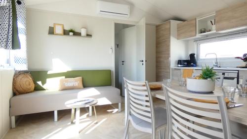 Camping Les Brillas in Les Moutiers-en-Retz