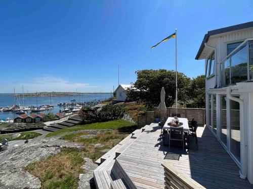 Villa with spectacular sea view, Öckerö