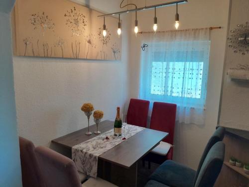 Apartments Roza - image 3