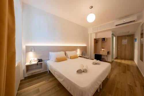 HOTEL SISSY in Kamena Vourla