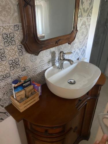 Casa de banho, Cà Bianca (Ca Bianca) in Vignale Monferrato