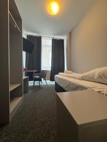 Hotel Central Hannover - image 8